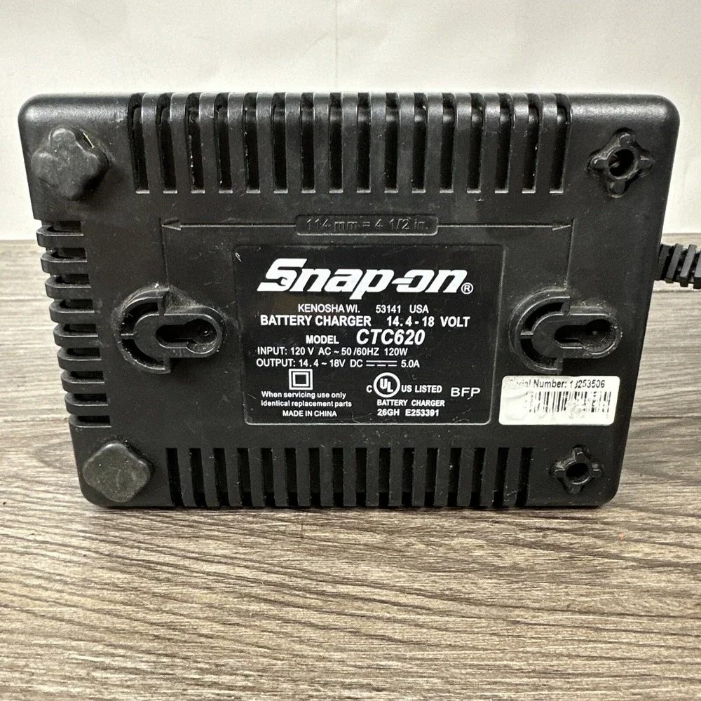Snap On Battery Charger CTC620‎ 14.4 - 18 Volt 120 Volt OEM